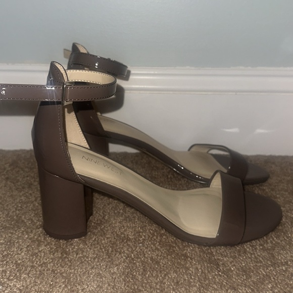 Brown Nine west llea ankle strap sandal - Picture 3 of 6